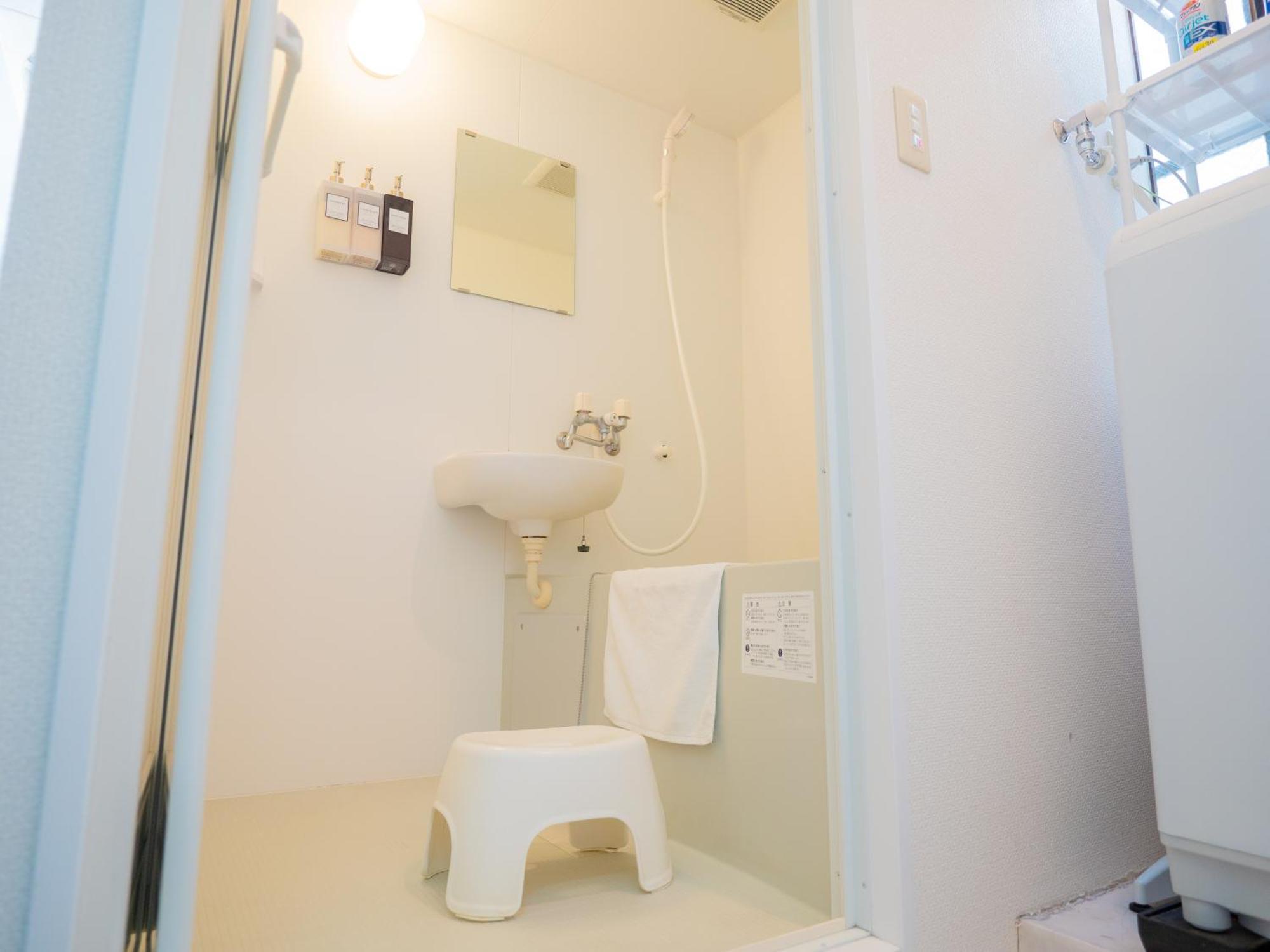 J Suite East Namba Osaka Bagian luar foto