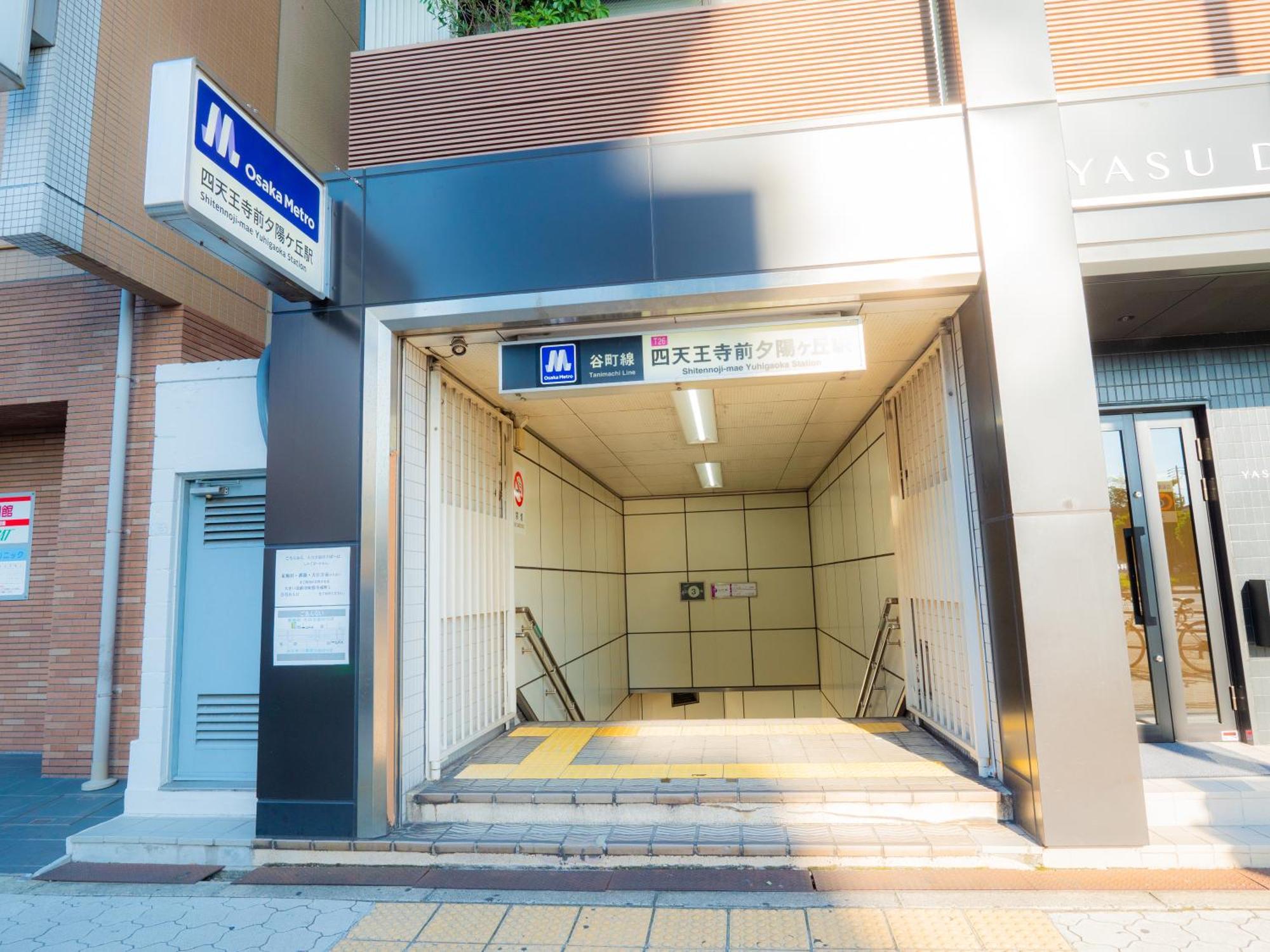 J Suite East Namba Osaka Bagian luar foto